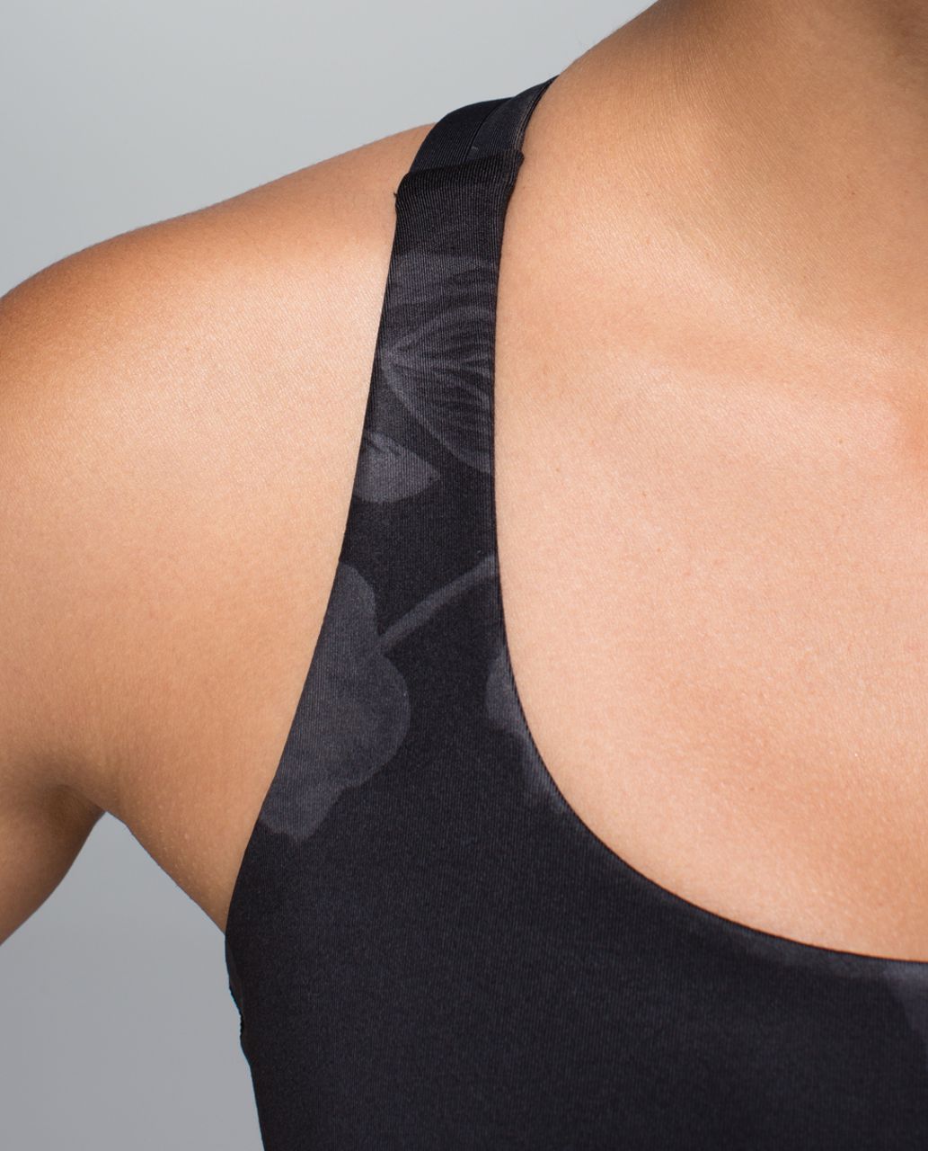 Lululemon Energy Bra - Inky Floral Soot Black / Black