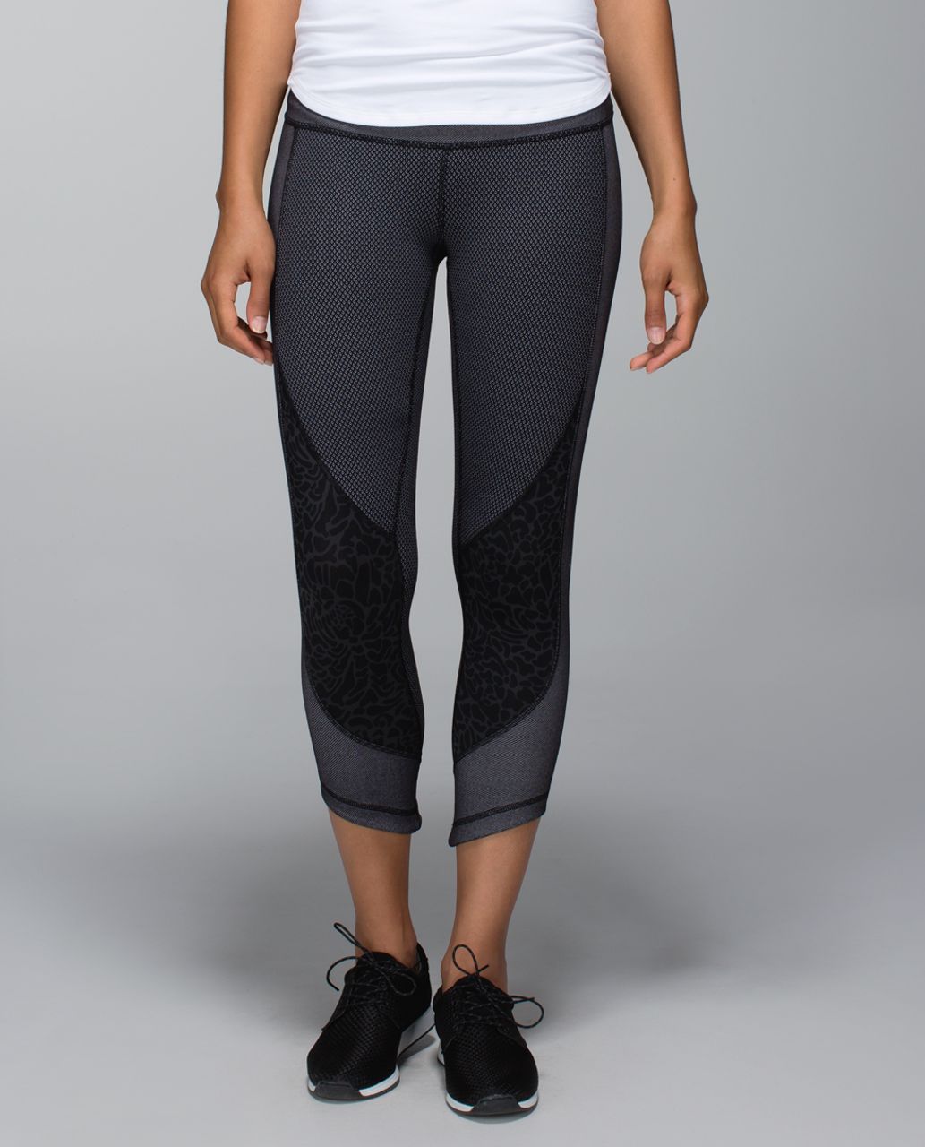 Lululemon Wunder Under Crop *Sashiko - Diamond Dot Black White / Black / Petal Camo Printed Black Deep Coal