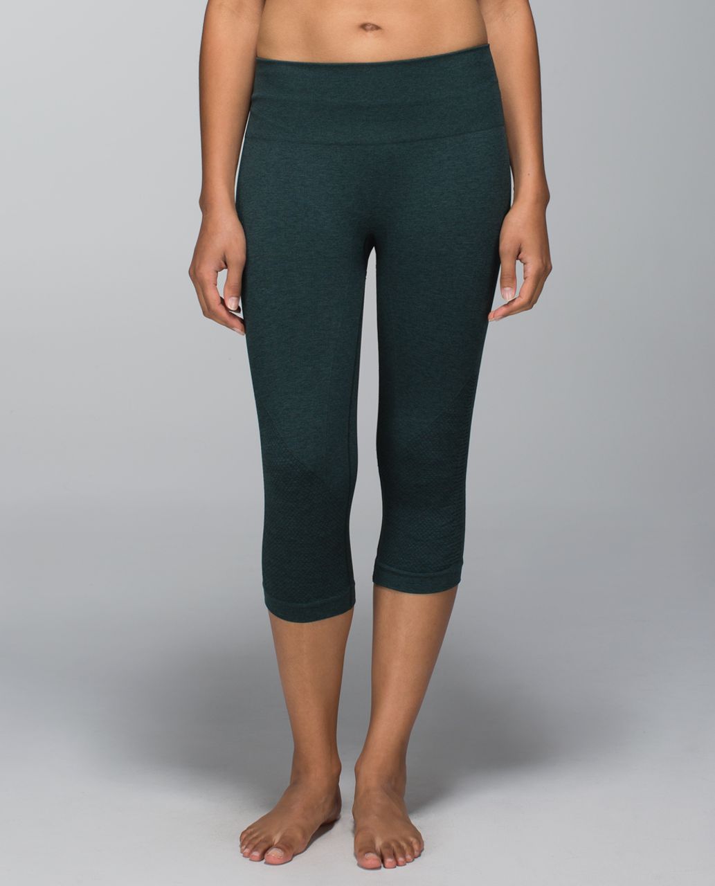 Lululemon In The Flow Crop II - Heathered Fuel Green