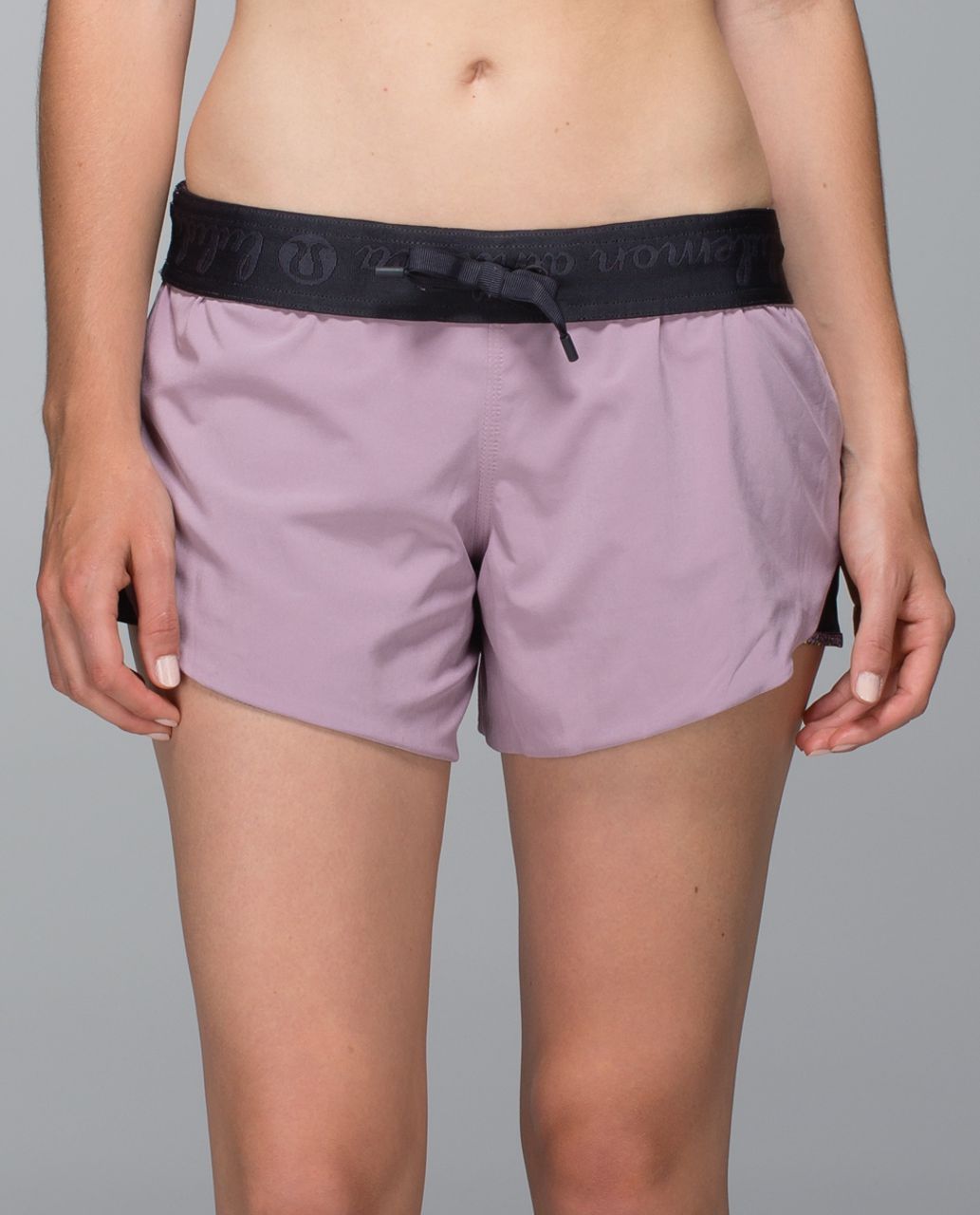 Lululemon Go the Distance Short - Mauvelous / Dottie Mum Deep Coal Mauvelous