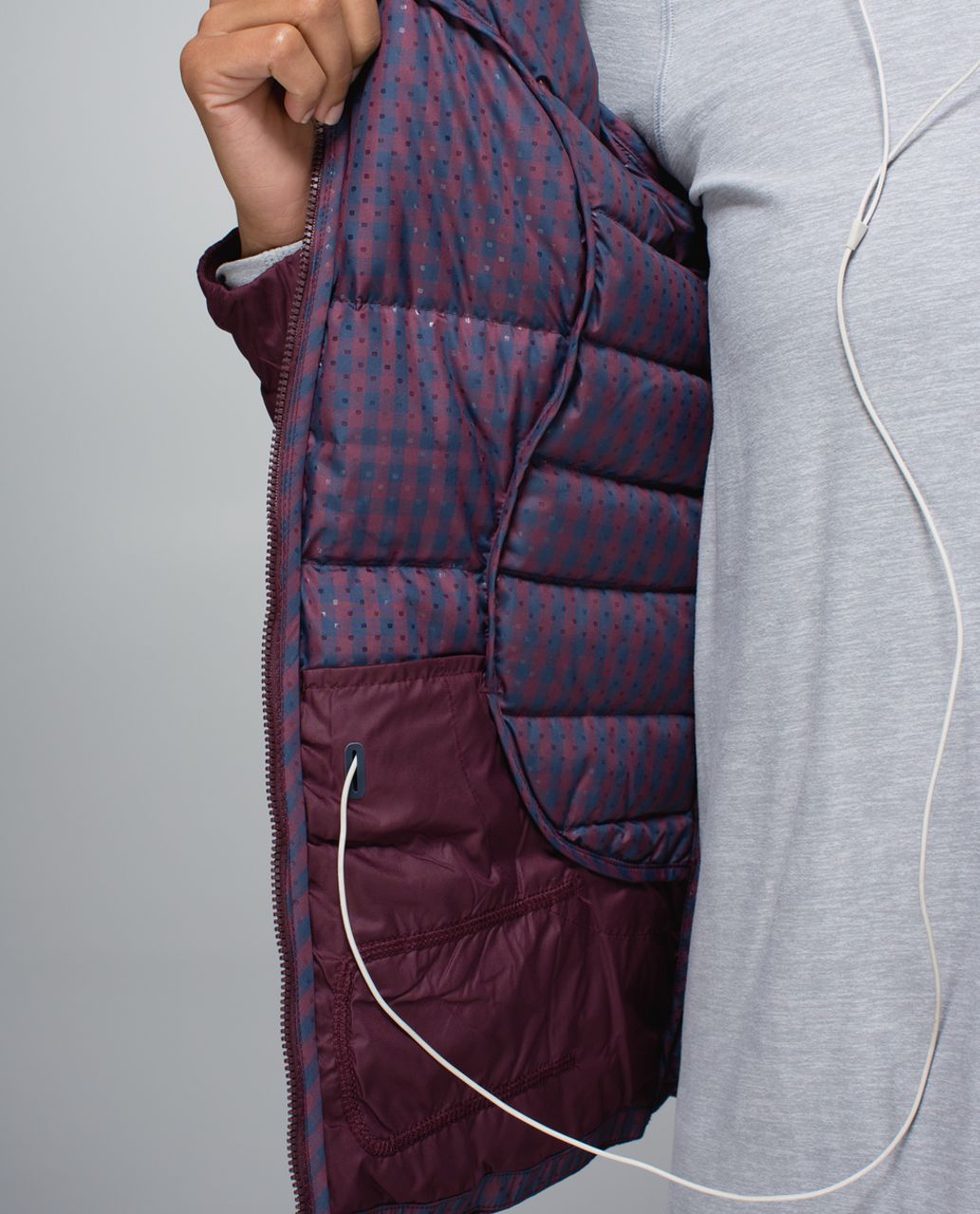 Lululemon Fluffin Awesome Jacket - Bordeaux Drama