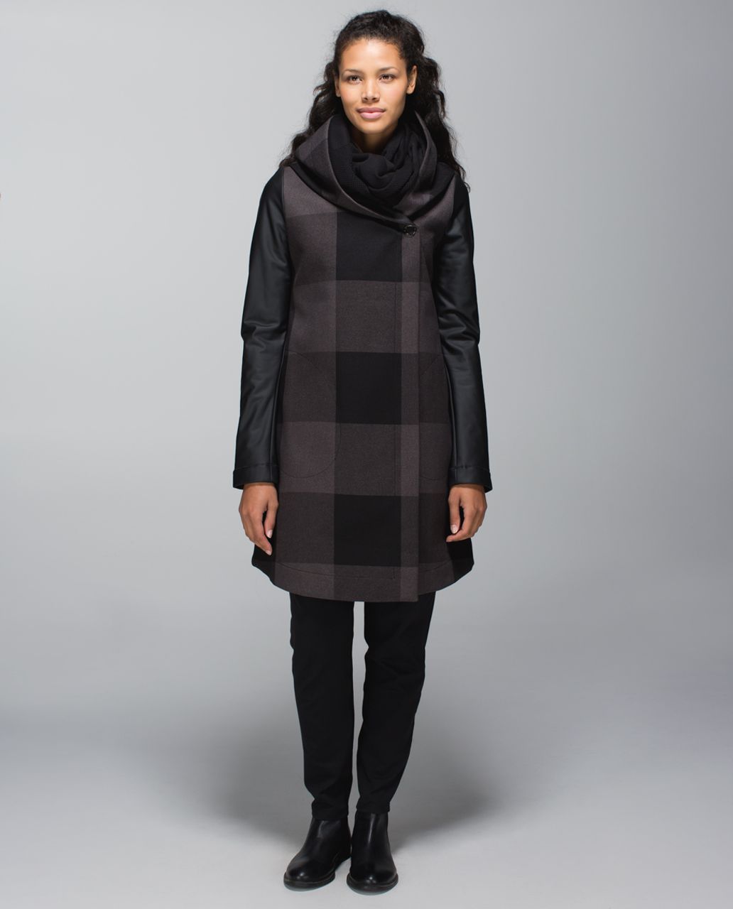 Lululemon Savasana Softshell II - Black / Camp Check Black Soot Light / Black