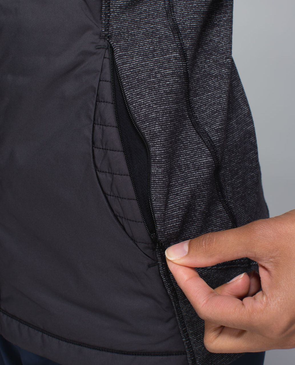 Lululemon Rebel Runner Jacket - Black /  Wee Stripe Black Heathered Black