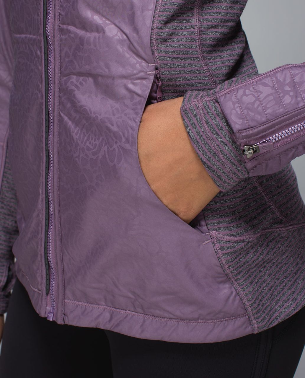 Lululemon Rebel Runner Jacket - Petal Camo Embossed Purple Fog / Hyper Stripe Purple Fog Heathered Black / Purple Fog