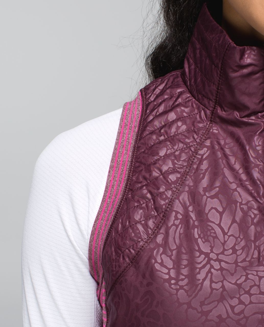 Lululemon Rebel Runner Vest - Petal Camo Embossed Bordeaux Drama / Hyper Stripe Bordeaux Drama Bumble Berry / Heathered Bordeaux Drama