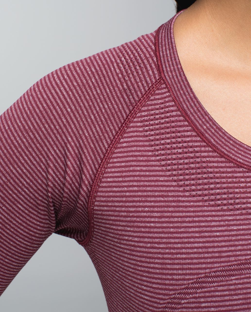 Lululemon Run: Swiftly Tech Long Sleeve Crew - Tonka Stripe Heathered Rust  Berry Rust Berry - lulu fanatics