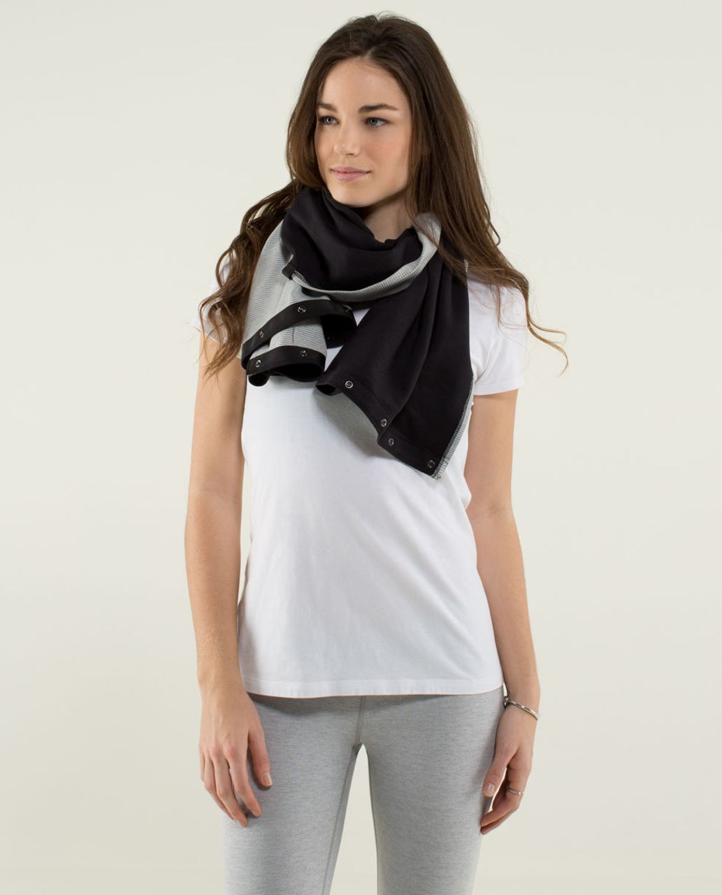 Lululemon Vinyasa Scarf *Rulu - Black / Tonka Stripe Heathered Light Grey Heathered Medium Grey