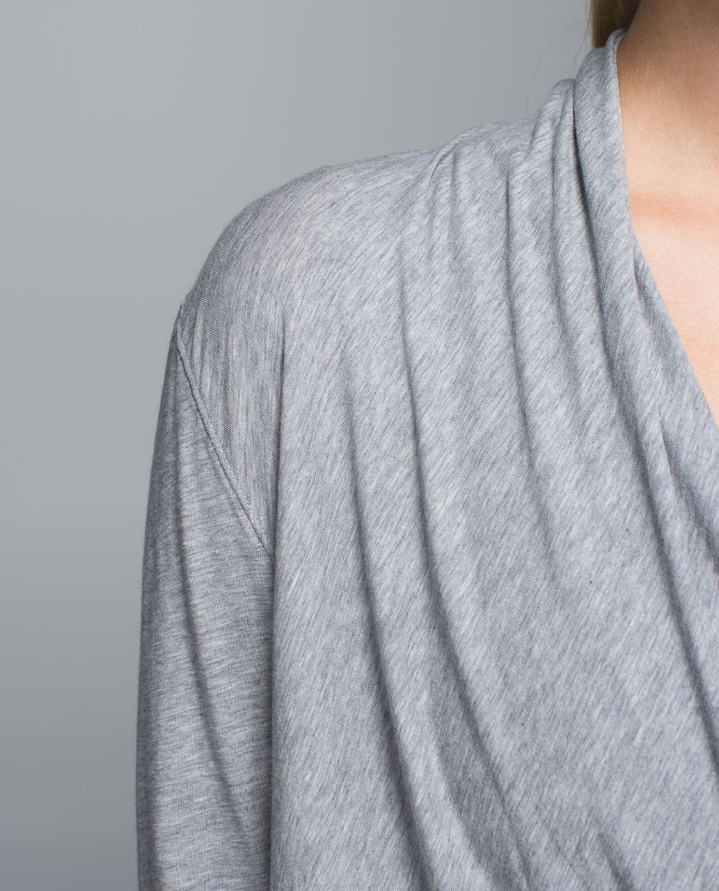 Lululemon Radiant Long Sleeve - Heathered Medium Grey (First Release)