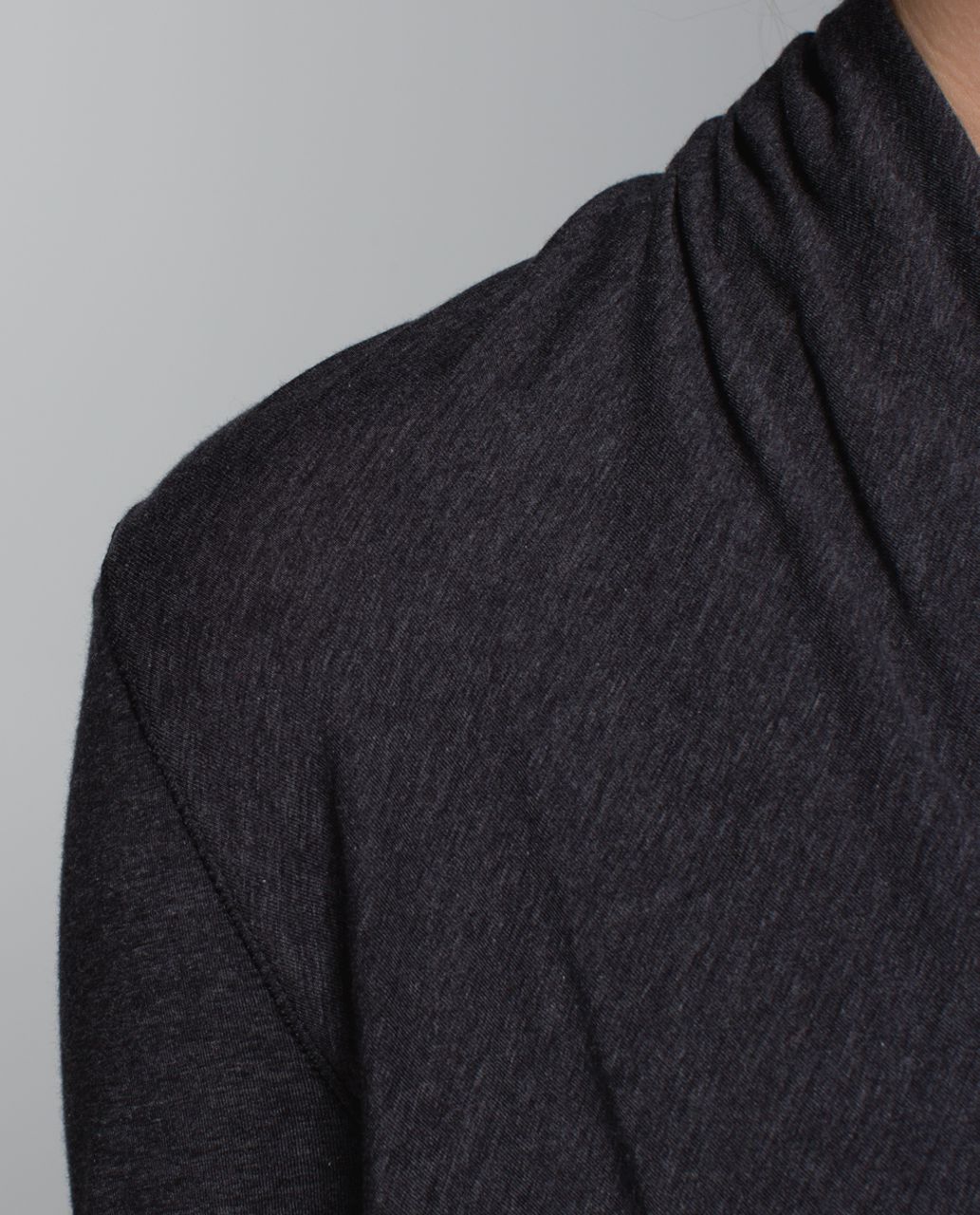 Lululemon Radiant Long Sleeve - Heathered Black (First Release) - lulu ...