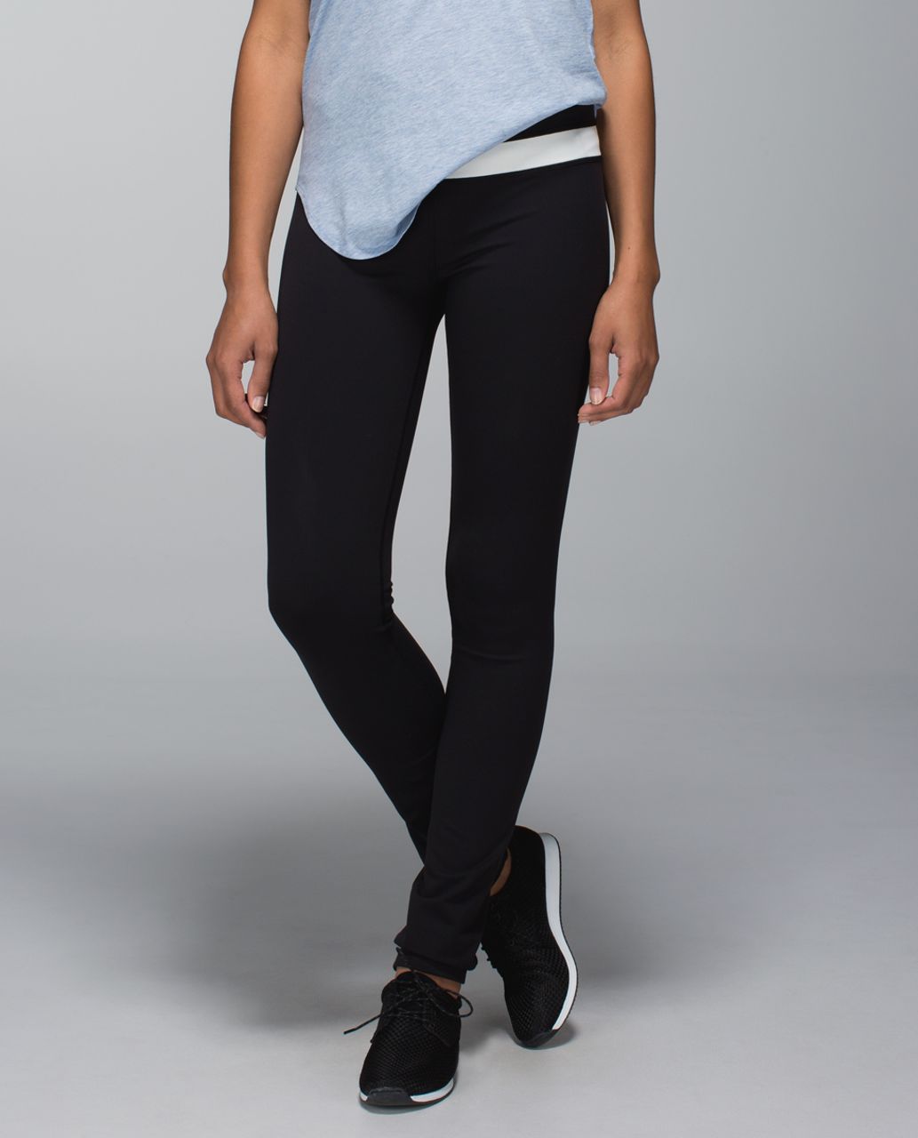 Lululemon Skinny Groove Pant *Full-On Luon - Black / Ghost