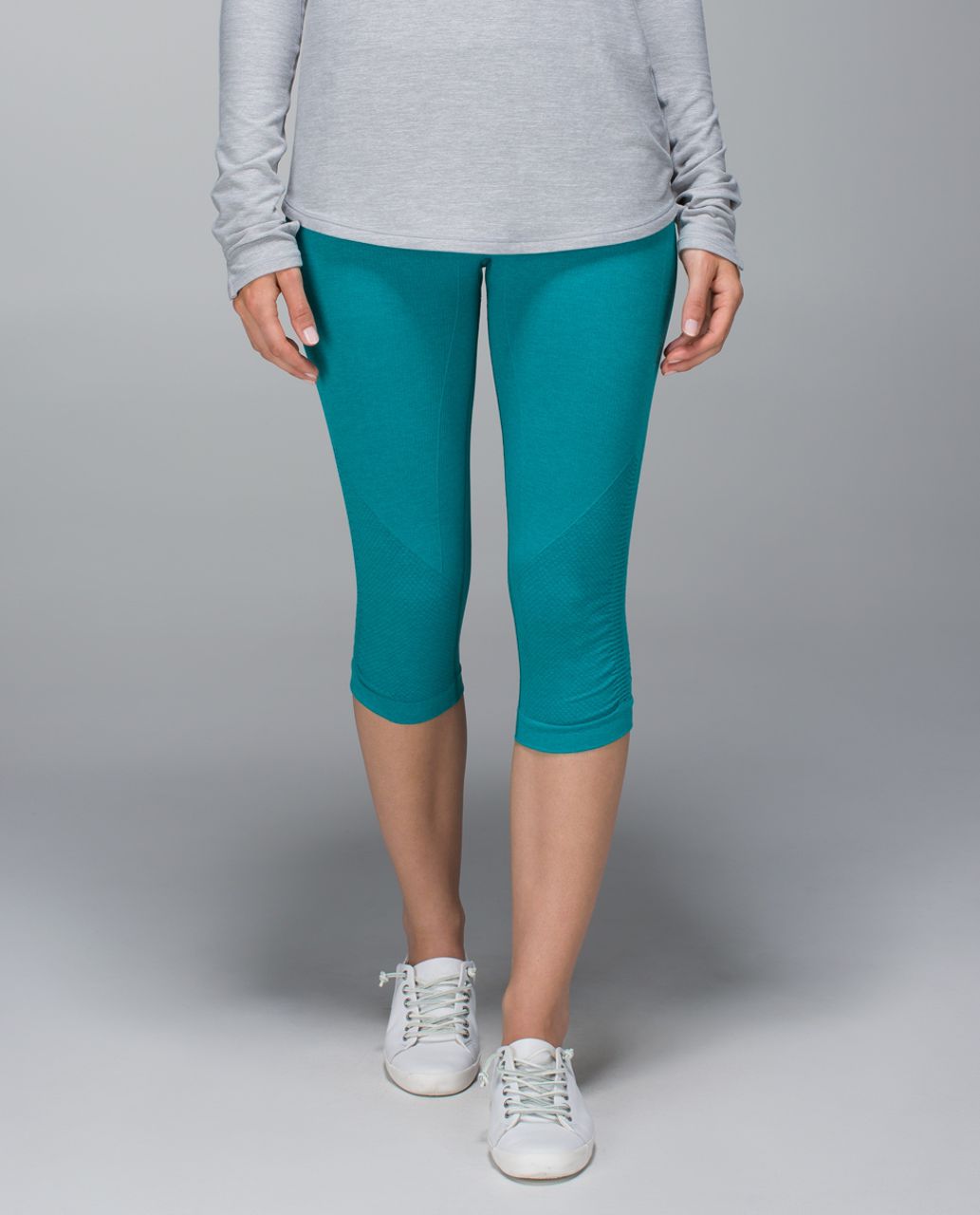 Lululemon In The Flow Crop II - Heathered Real Teal