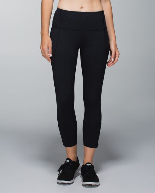 Lululemon Rebel Runner Crop - Mini Pop Stripe Heathered Slate Black ...