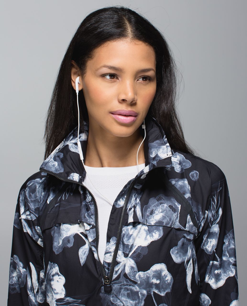 Lululemon Miss Misty Pullover - Inky Floral Black Ghost