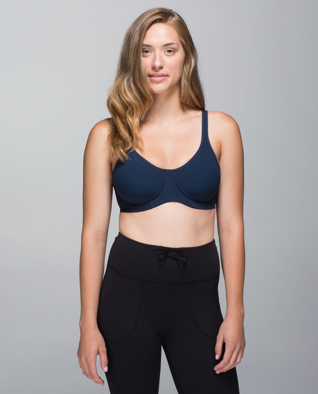 Lululemon Boob Wired Bra - Black - lulu fanatics