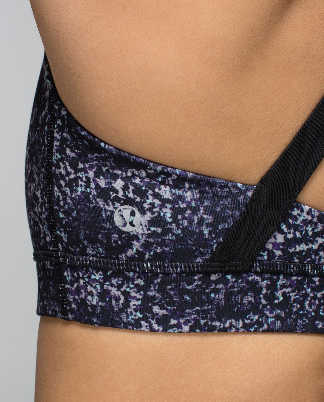 Lululemon 50 Rep Bra - Rocky Road Sand Dune Toothpaste / Black