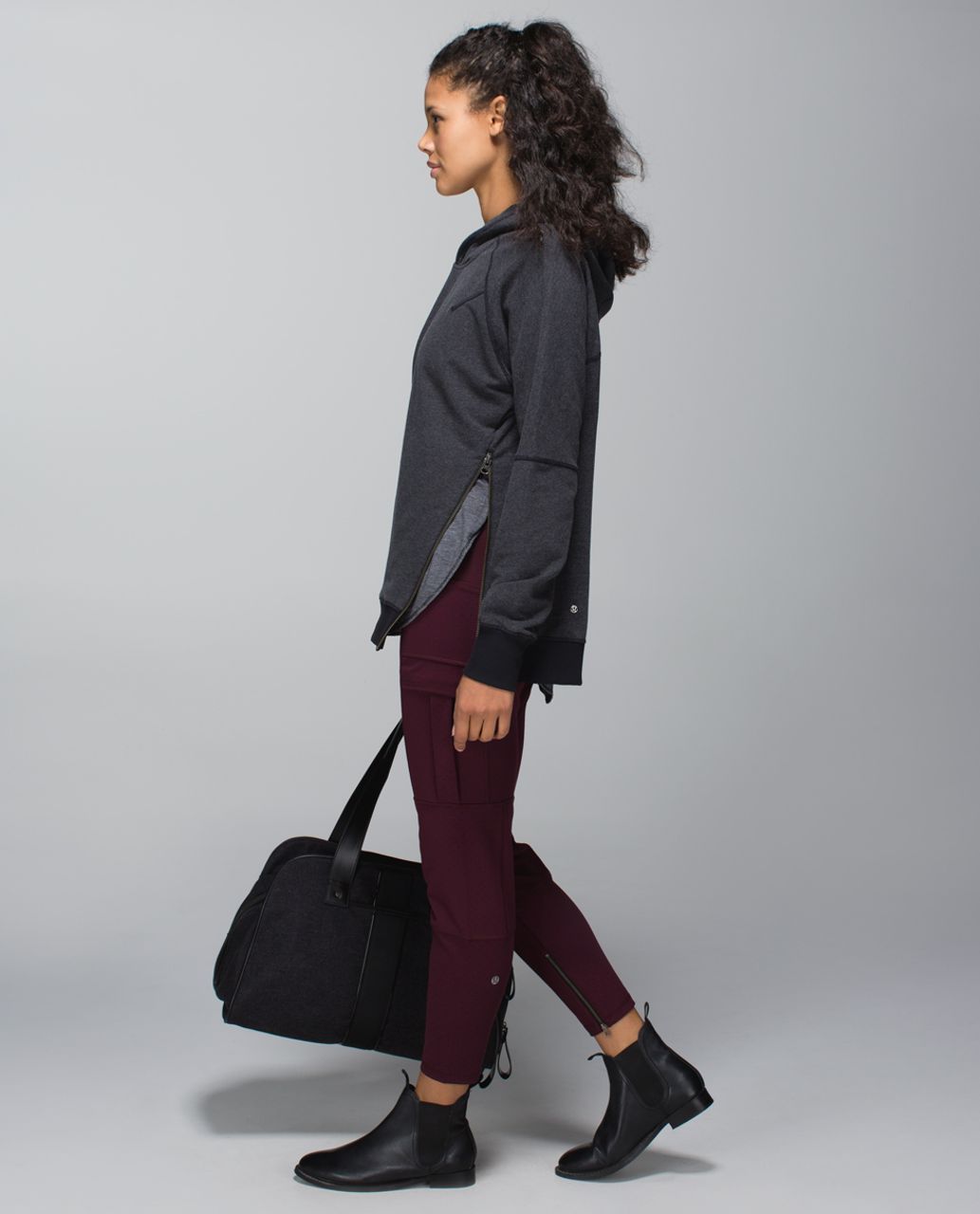 Lululemon Om & Roam Untight Tight - Shine Dot Bordeaux Drama / Bordeaux Drama