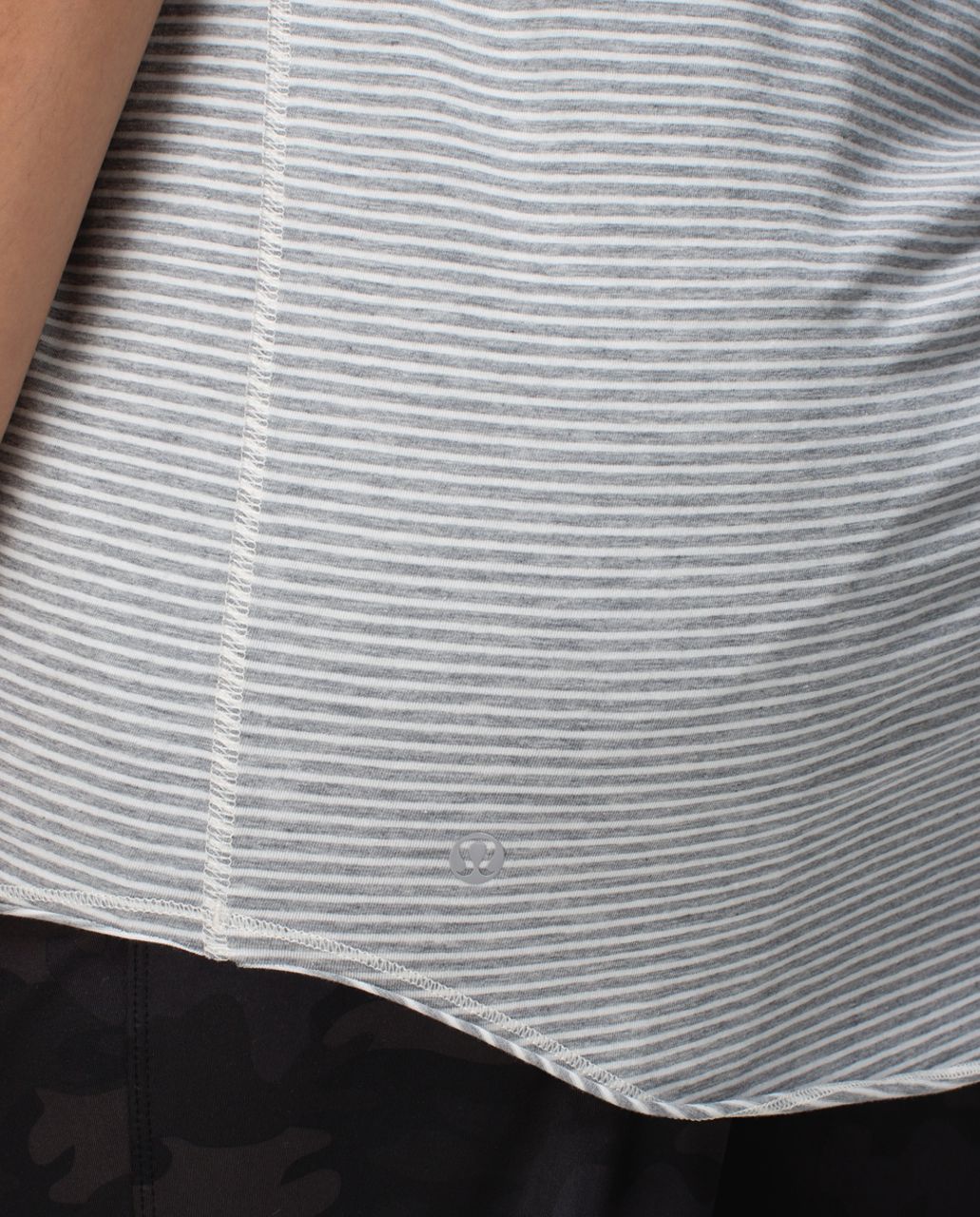 Lululemon Ravi Tee - Hyper Stripe Heathered Medium Grey Ghost