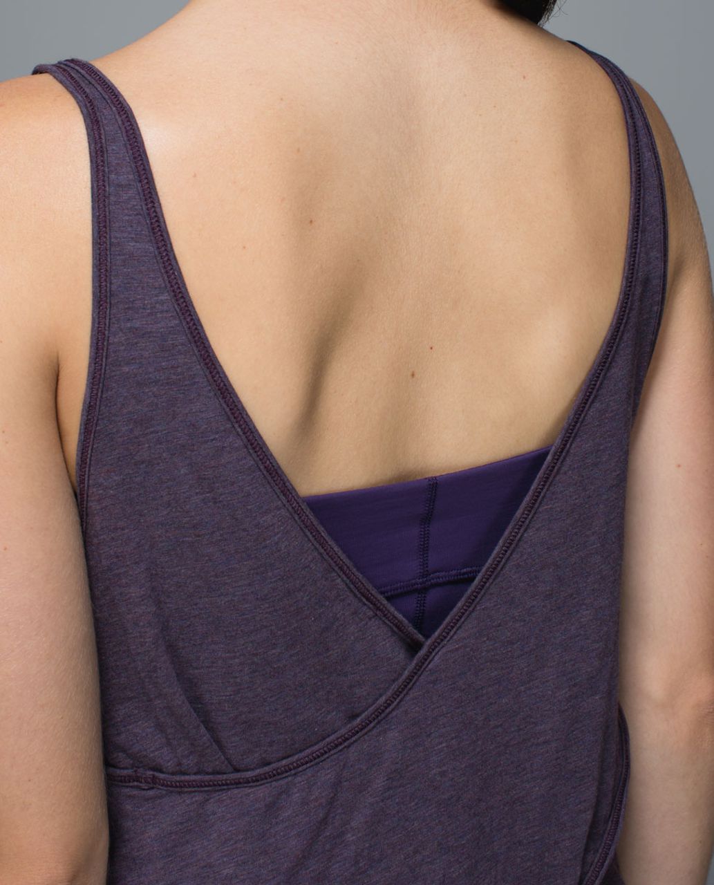 Lululemon Twist & Turn Tank - Heathered Purple Fog / Going Grape