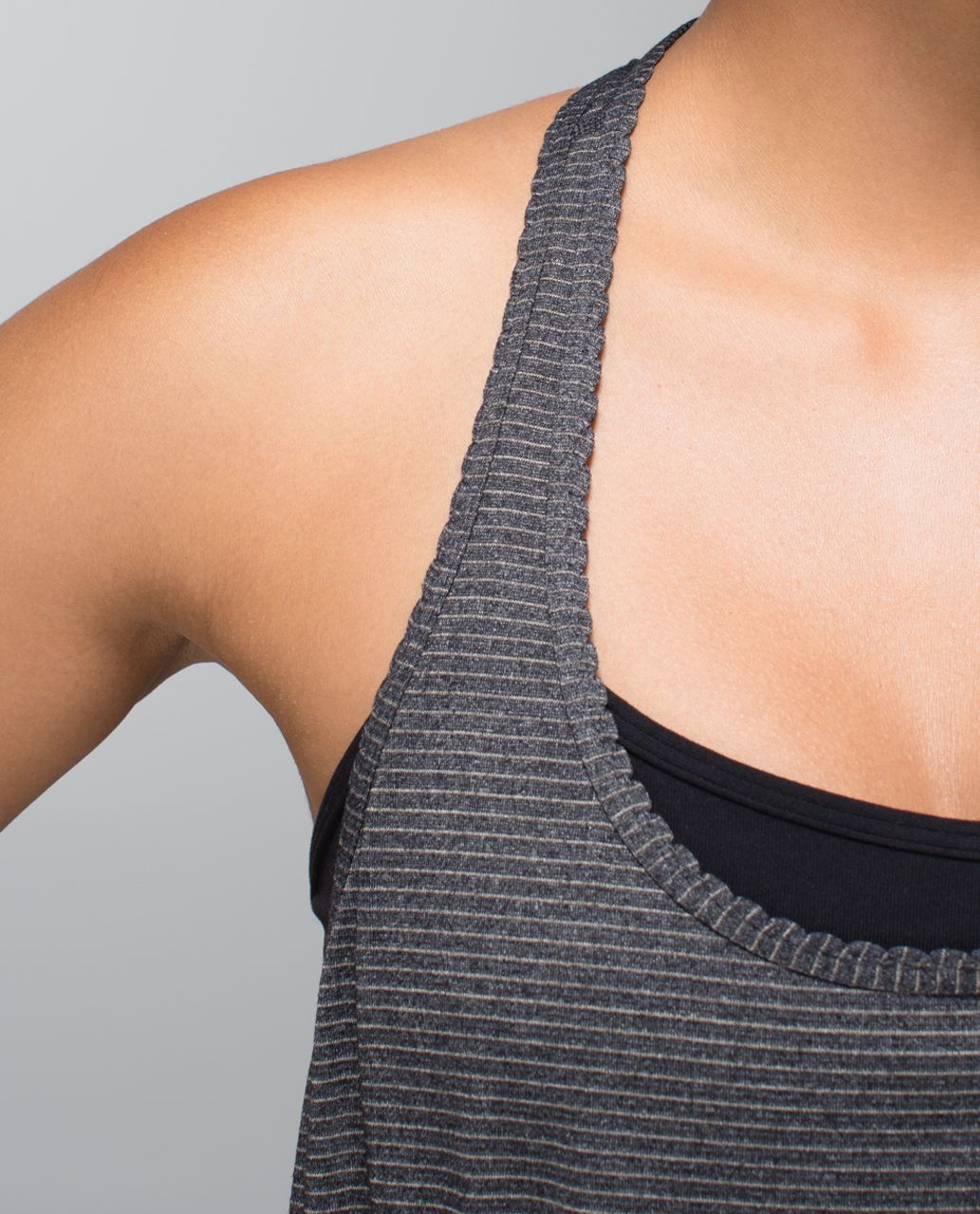 Lululemon 105 F Singlet *Laser-Cut - Heathered Black /  Black