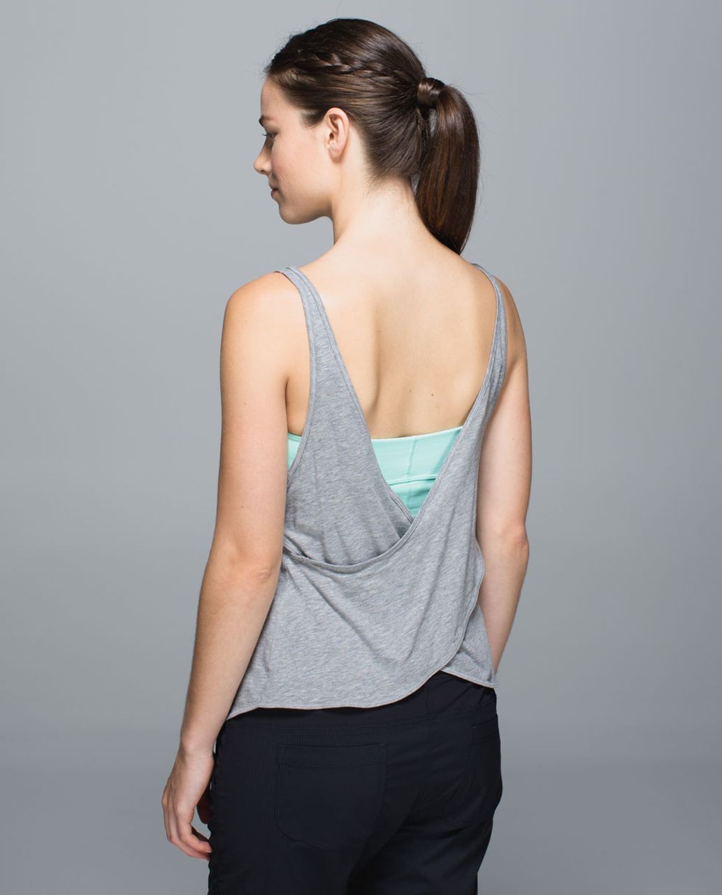 Lululemon twist & turn tank heathered medium grey/toothpaste size 4