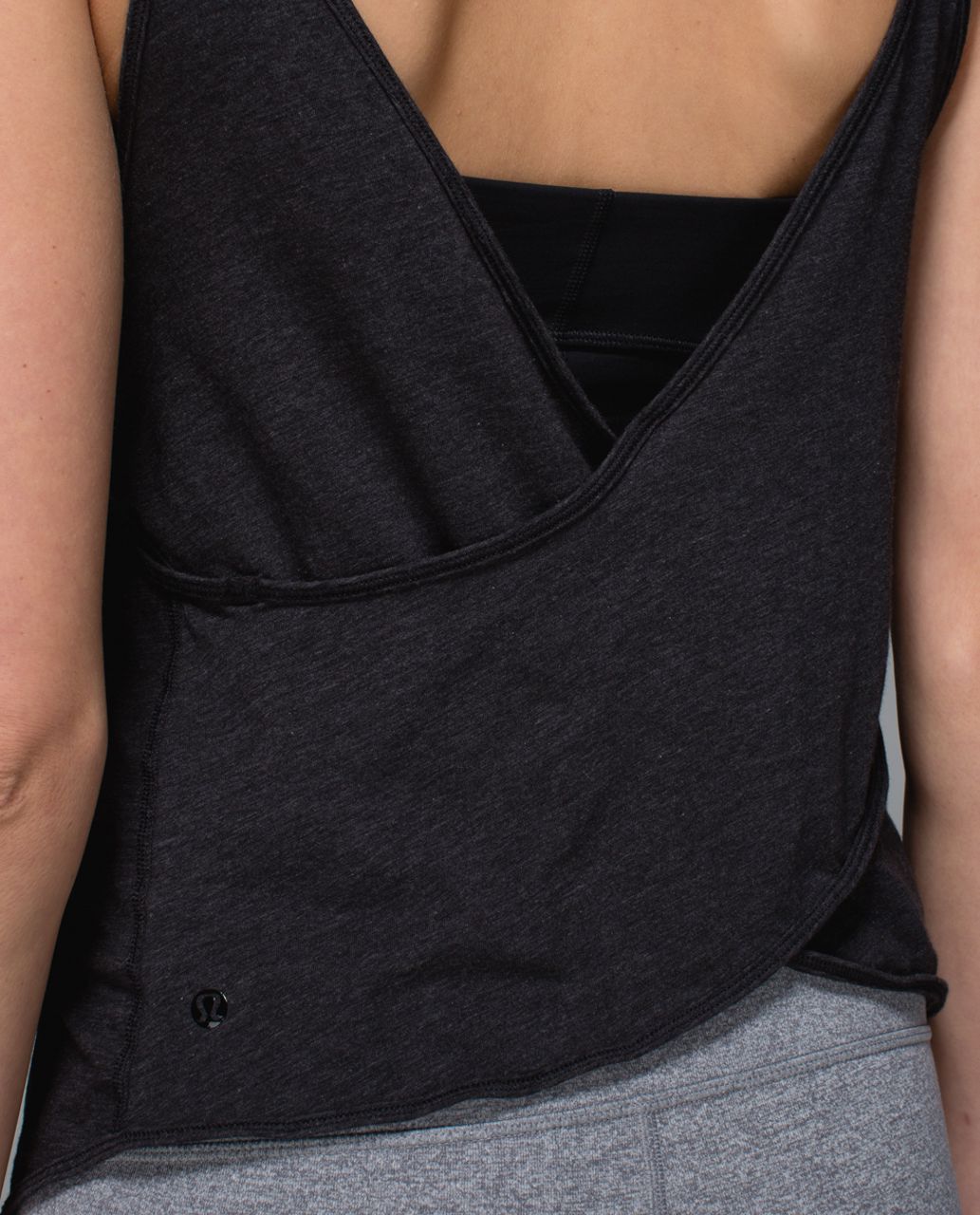 Lululemon Twist & Turn Tank - Heathered Black /  Black