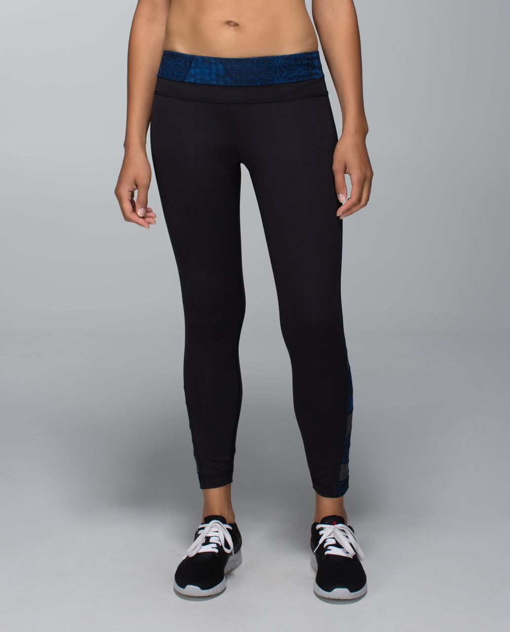 Lululemon Run:  Pace Tight *Sashiko - Black / Fa14 Quilt 21