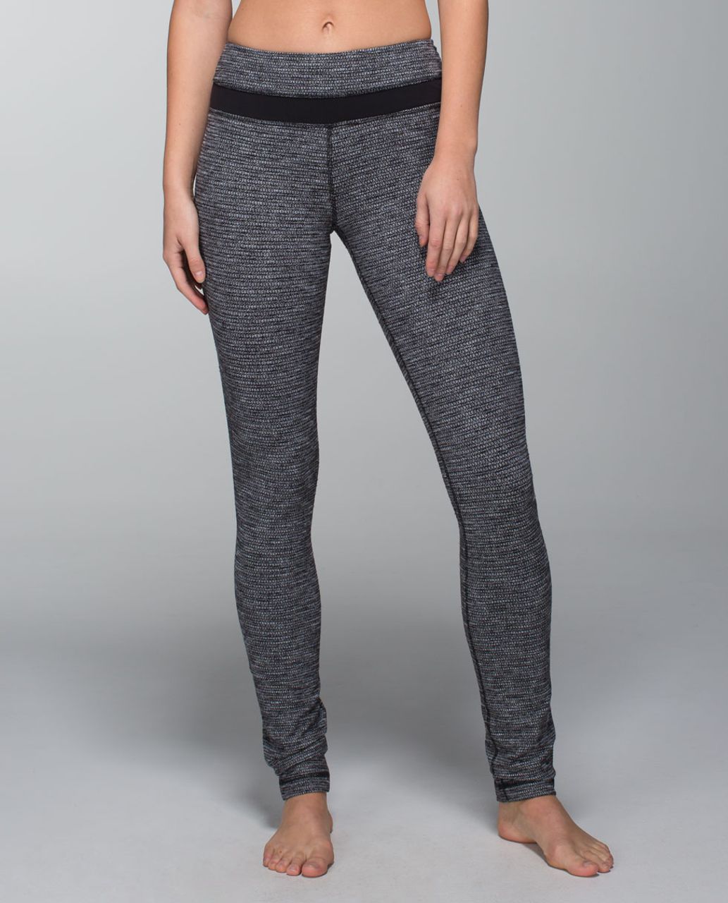 Lululemon Skinny Groove Pants Gray Size 4 - $56 - From Amaya