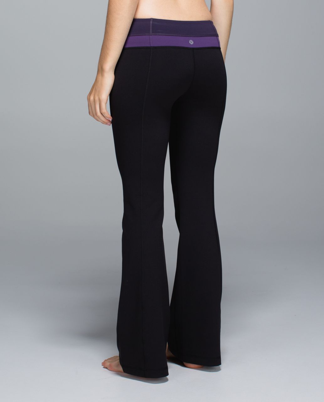 Lululemon Groove Pant *Full-On Luon (Regular) - Black / Black Grape / Going Grape