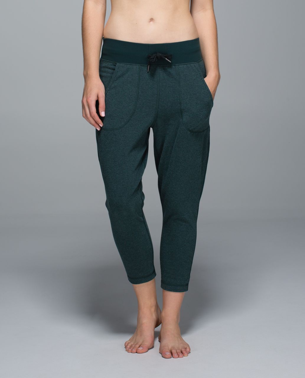 lululemon free fall crop