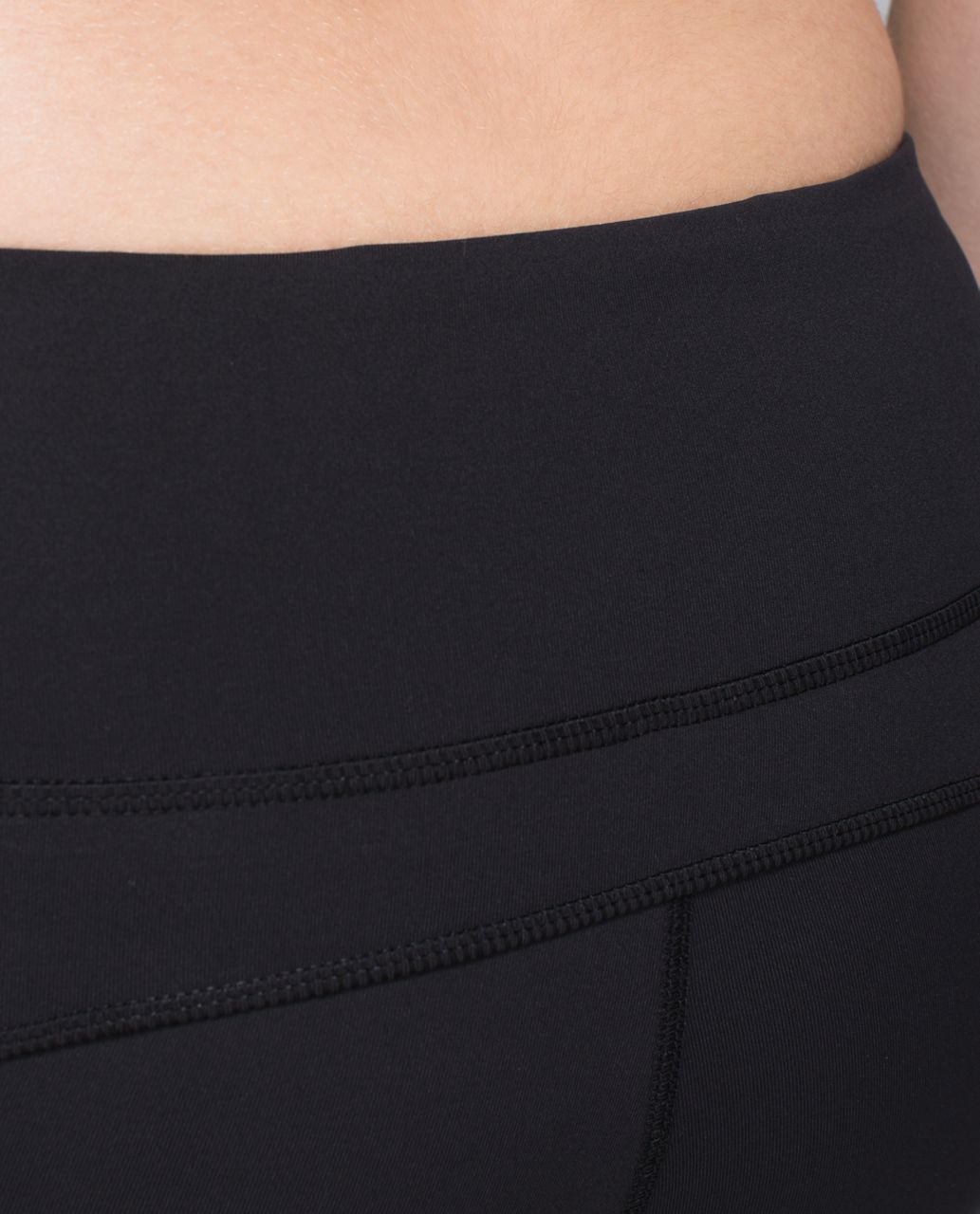 Lululemon Hop To It Crop *Full-On Luxtreme - Black