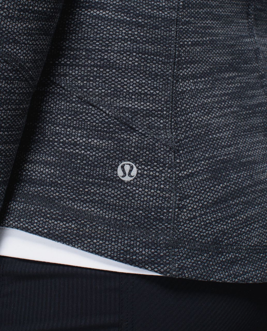 Lululemon Forme Jacket (Cuffins) - Black /  Deep Coal