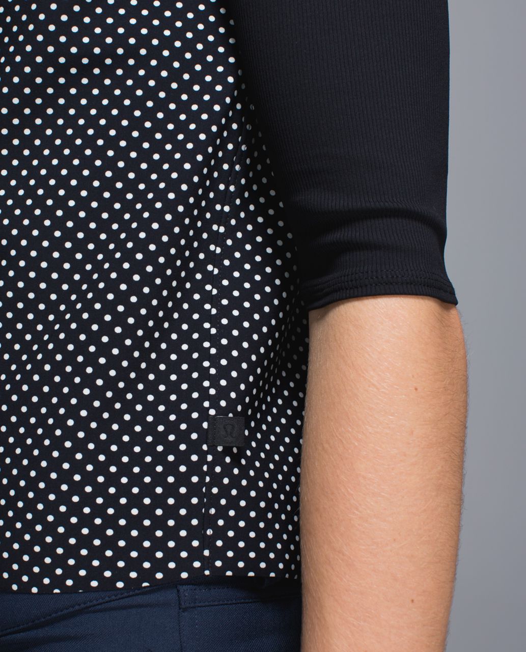 Lululemon Athletica Polka Dots Black Active T-Shirt Size 8 - 41% off