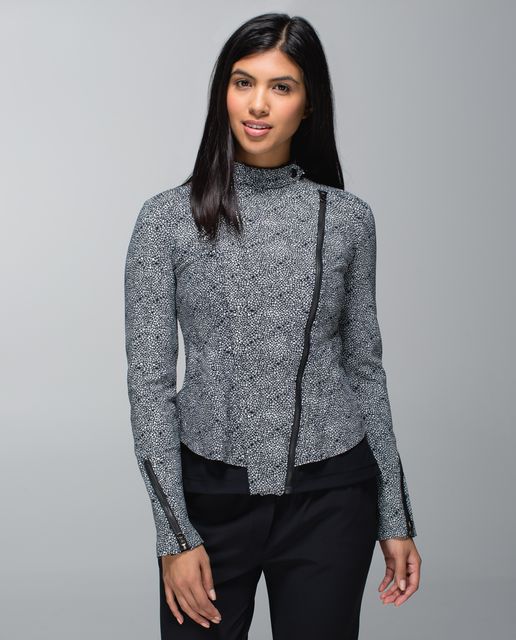 Lululemon Bust A Move Jacket - lulu fanatics