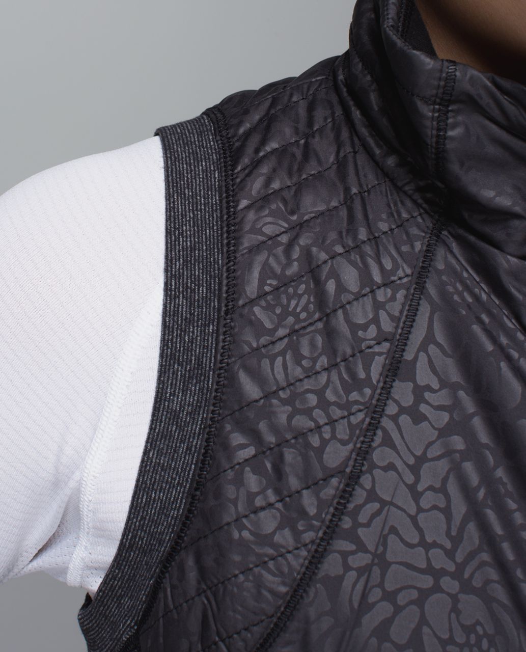 Lululemon Rebel Runner Vest - Petal Camo Embossed Black / Wee Stripe Black Heathered Black / Black