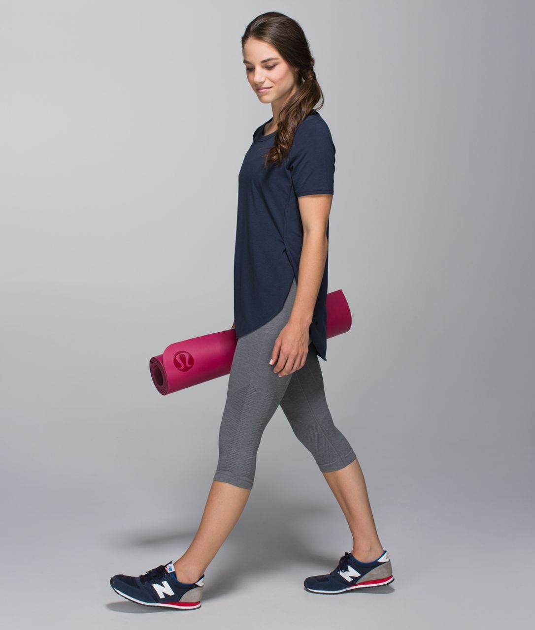 Lululemon Om Tee - Inkwell