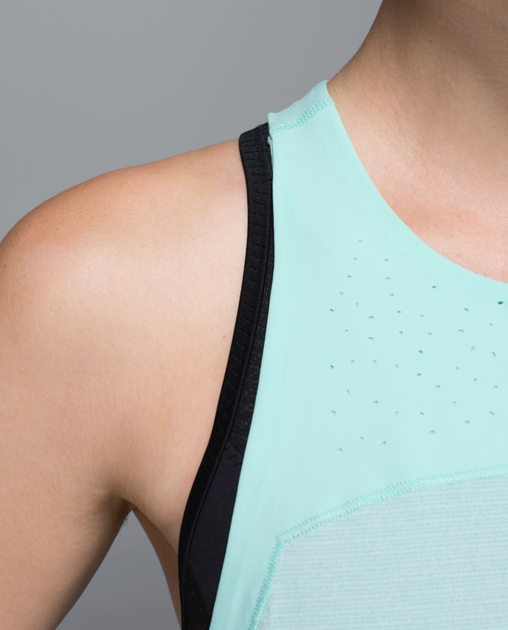 Lululemon Clip-In Tank - Heathered Toothpaste /  Toothpaste