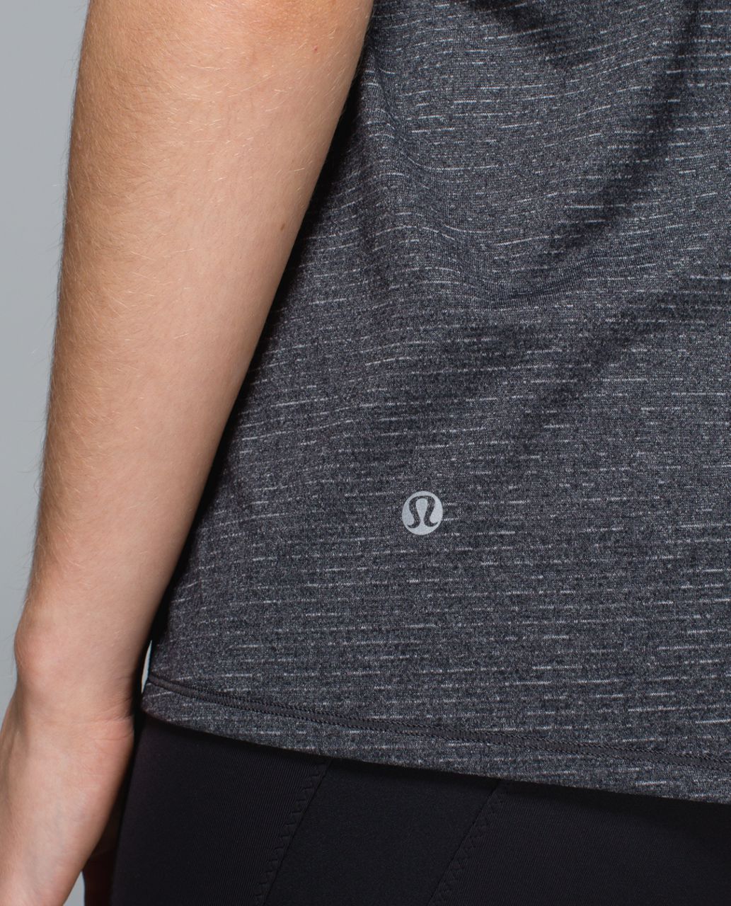 Lululemon Clip-In Tank - Heathered Black /  Black