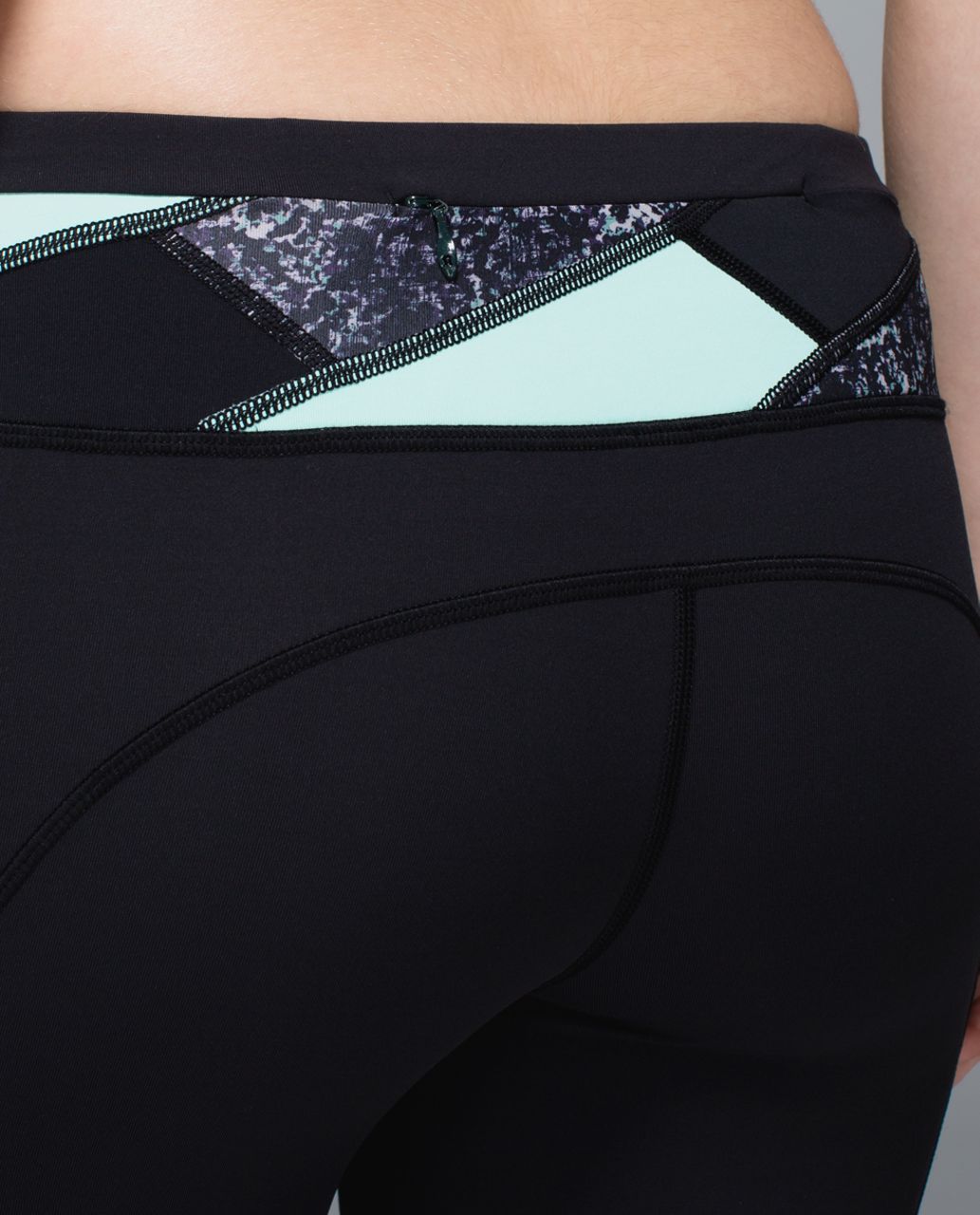 Lululemon Speed Tight ll *Full-On Luxtreme (Brushed) - Black / Fa14 Quilt 29