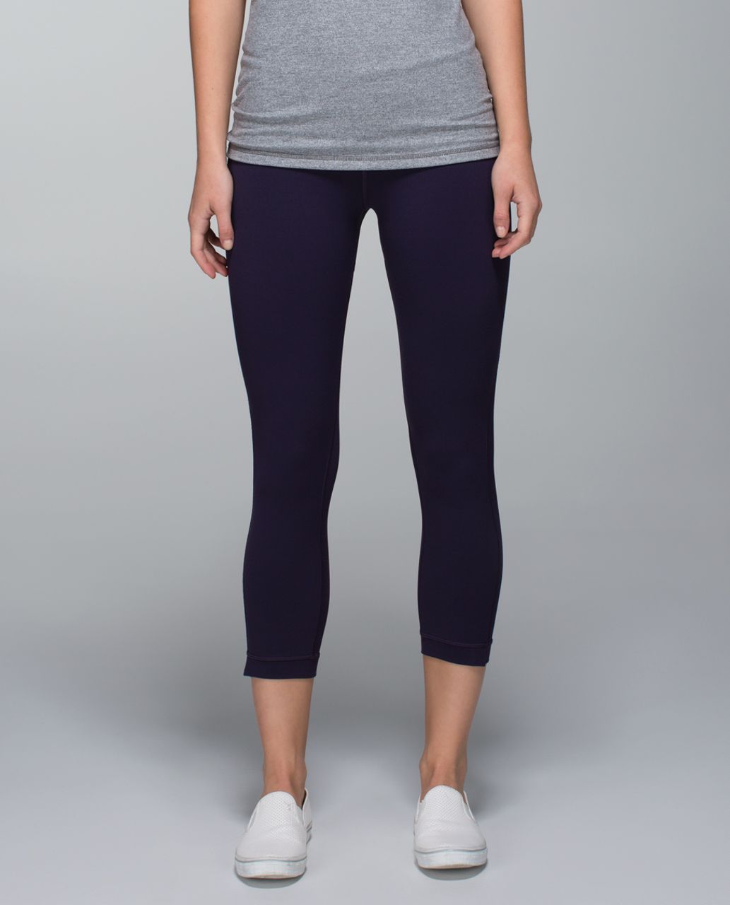 Lululemon Journey Crop - Black Grape