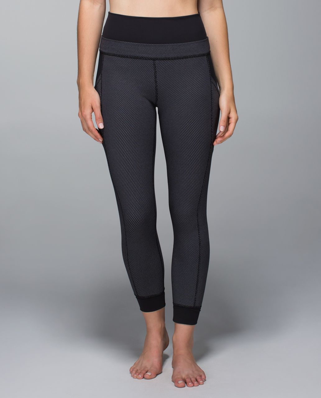 Lululemon En Route Crop - Diamond Dot Black White / Black