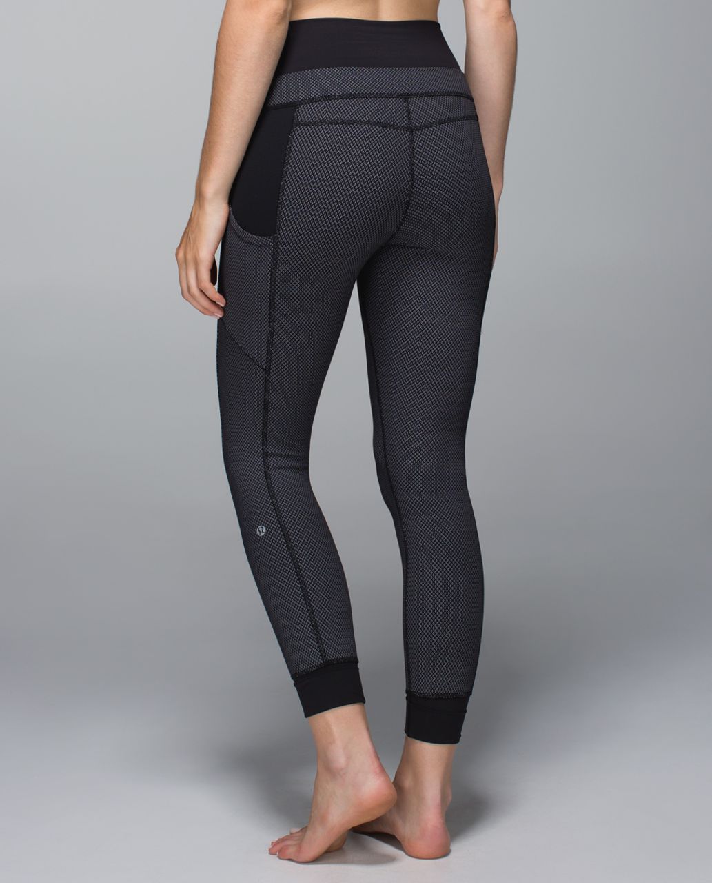 Lululemon En Route Crop - Diamond Dot Black White / Black