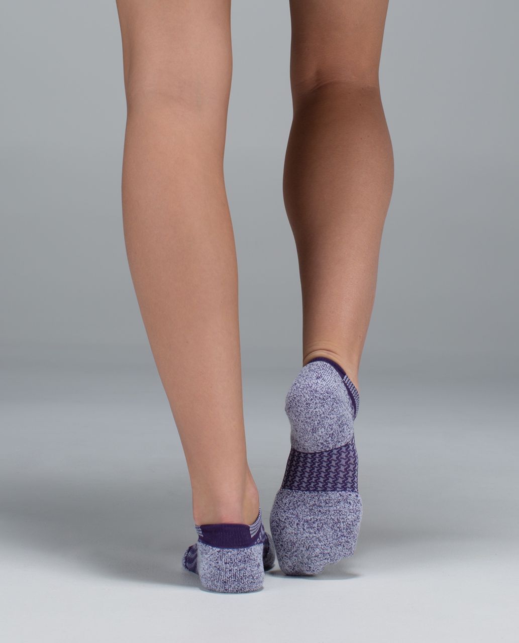 Lululemon Women's Ultimate Padded Run Sock - Houndstooth Going Grape