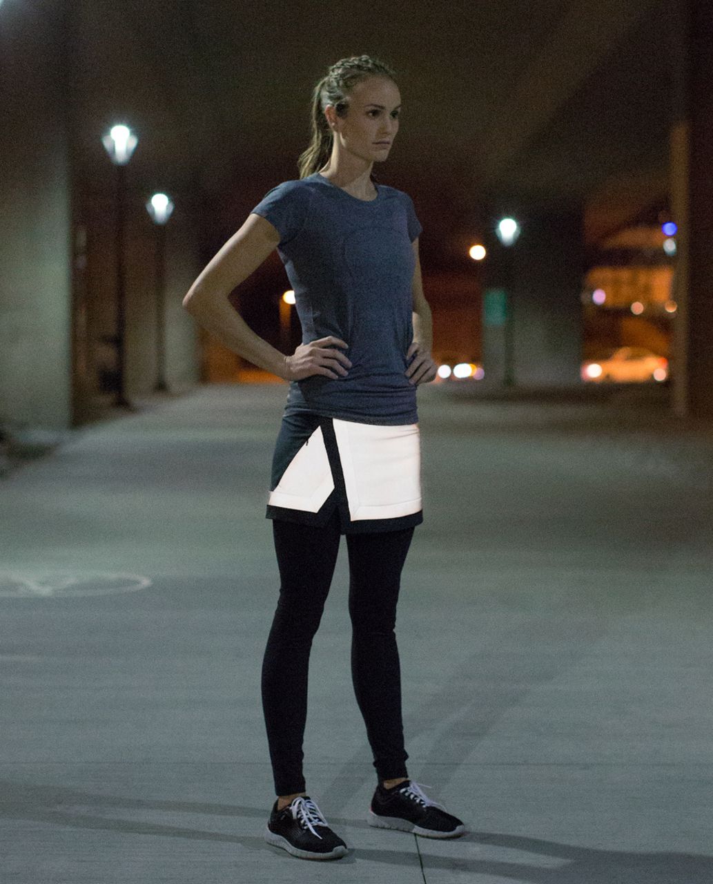 Lululemon Light It Up Skirt - Silver /  Black