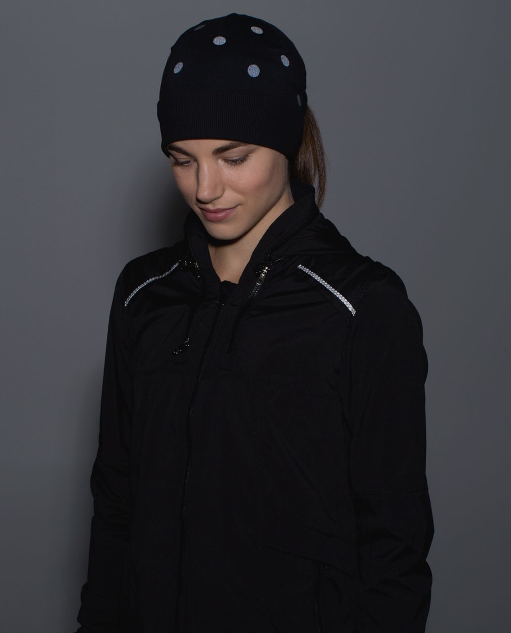 Lululemon Run With Me Toque *Reflective - Black