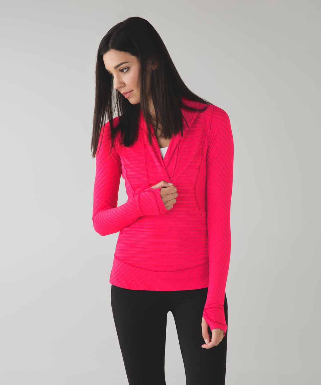 lululemon heathered black herringbone think fast half zip pullover deepest  cranberry run crops - Agent Athletica