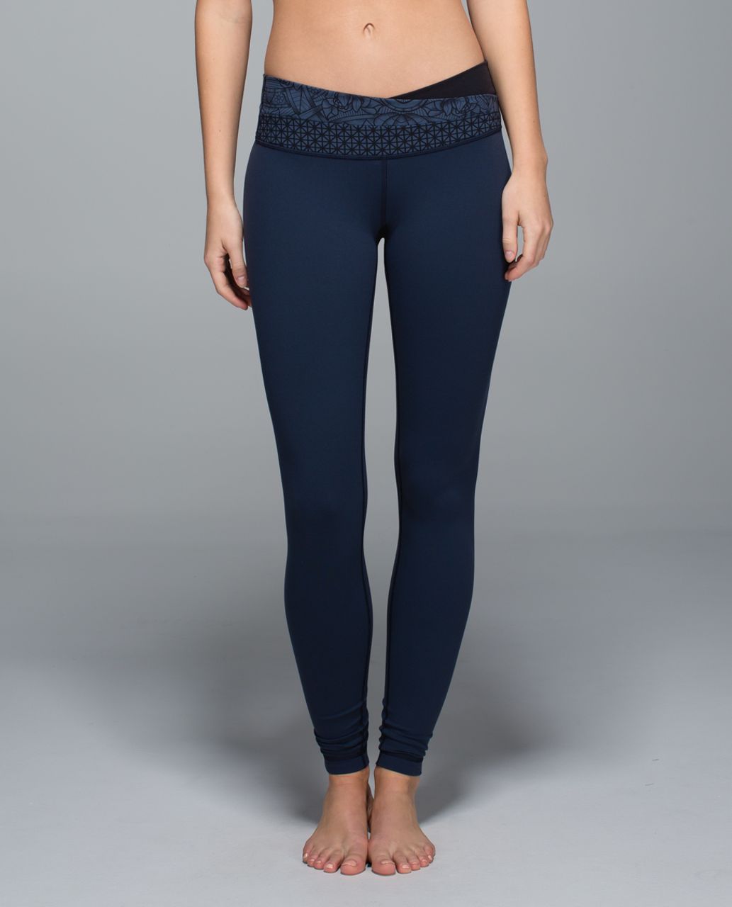 Lululemon Astro Wunder Under Pant *Full-On Luon - Inkwell / Prisma Inkwell Black / Tri Geo Printed Inkwell Black