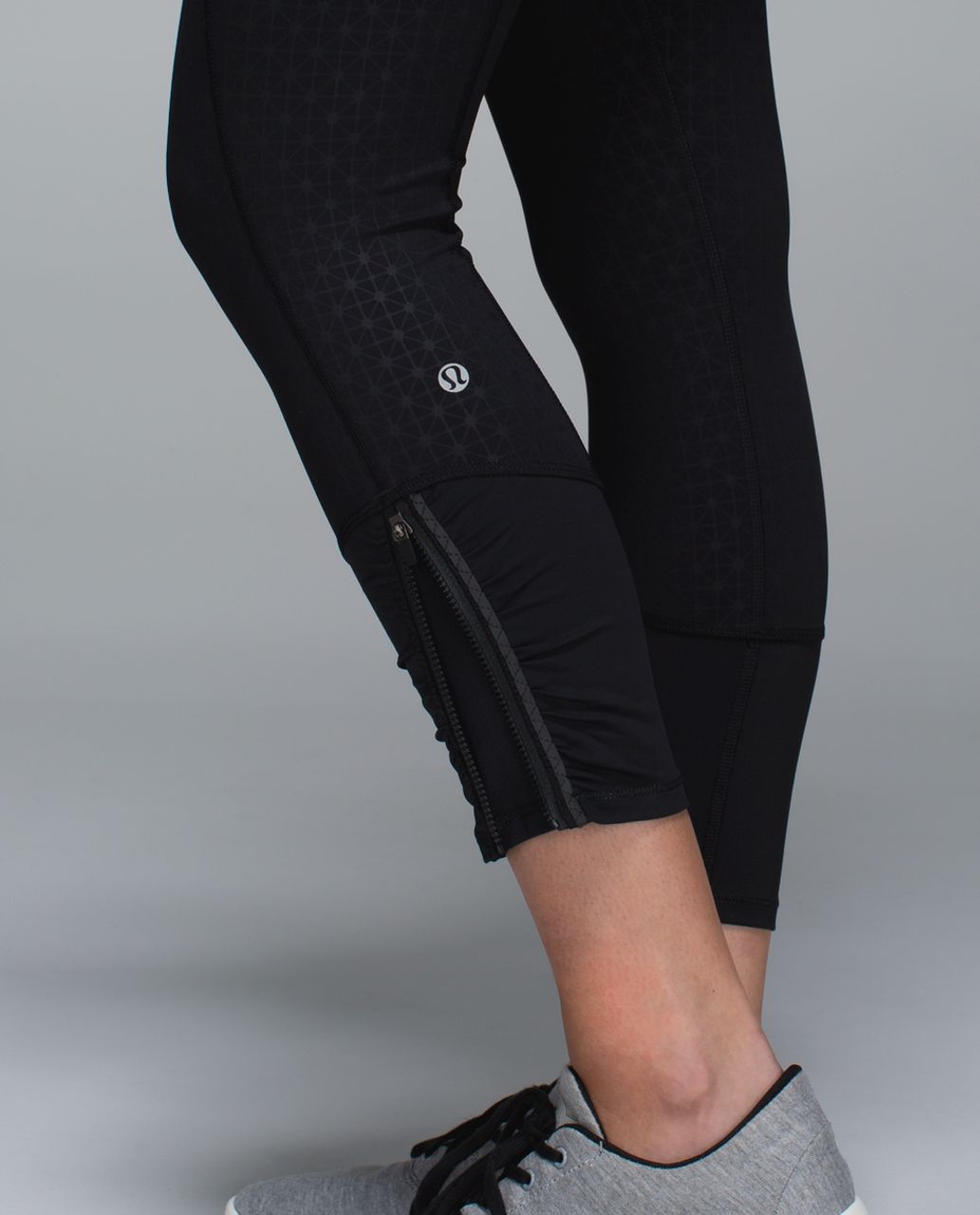 Lululemon Runday Crop - Black - lulu fanatics