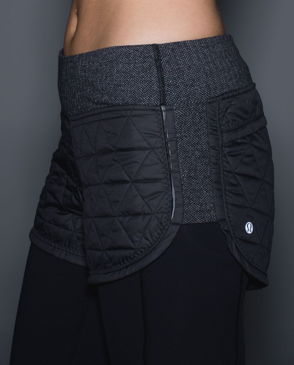 Lululemon Hot Cheeks Short - Black / Heathered Herringbone