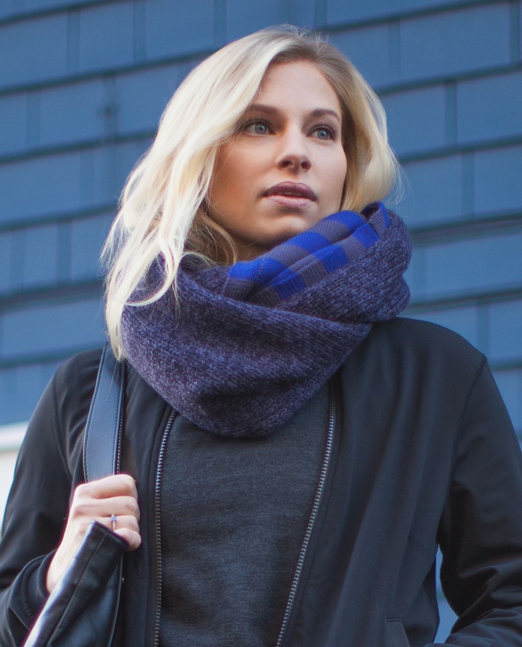 Lululemon Blissed Out Circle Scarf - Black Grape / Nightfall / Pigment Blue