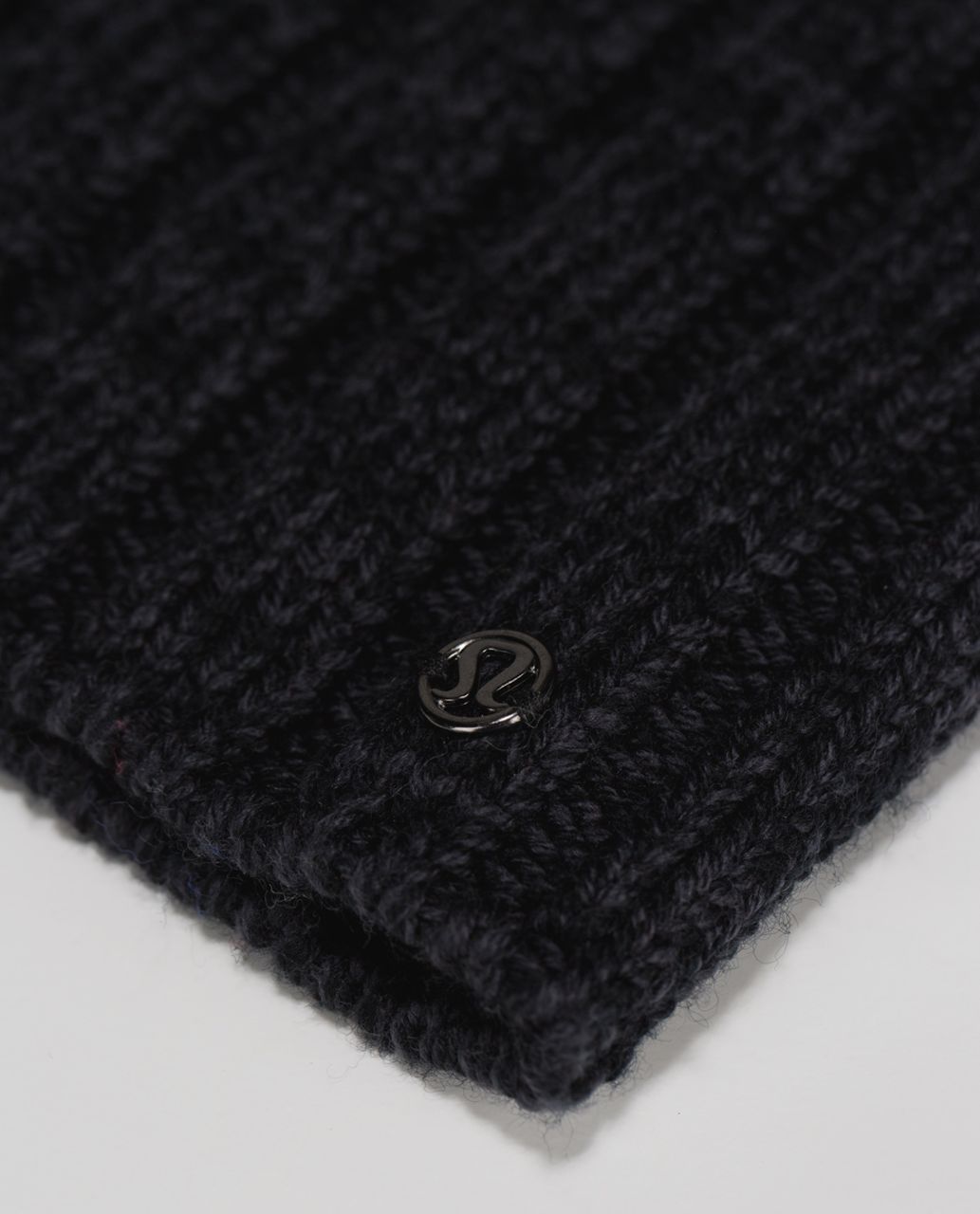 Lululemon Blissed Out Toque - Black / Deep Coal - lulu fanatics